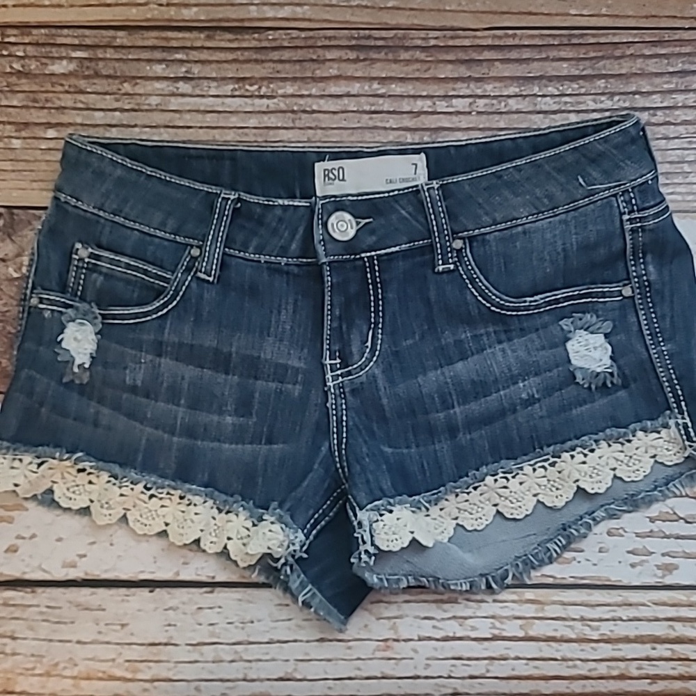 RSQ Jeans sz 7 denim Cali crochet shorts new WS113